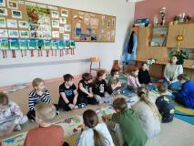 76ff2ec7-4cbd-418d-ab05-1c89d74f4950