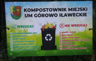 Zdjęcie tabliczki informacyjnej na kompostowniku miejskim